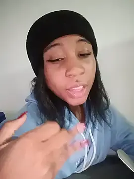 Stripchat Free Porn Cam of Zaira_Rose_