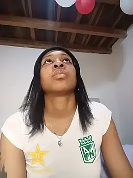 Stripchat Adult Webcams of Zaira_Rose_