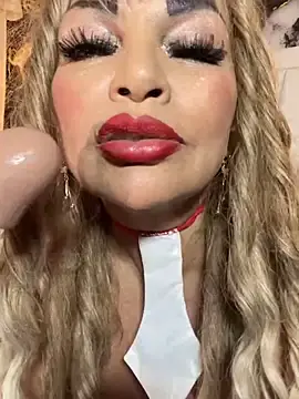 Stripchat Free Porn Cam of scarlett_sexx69