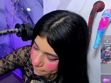 Stripchat Best live sex cam show of Emily_Evo