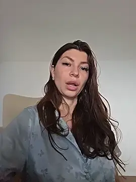 Stripchat Best Webcam of Jullyenn3