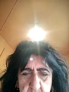 Stripchat Free Porn Cam of Lovely_Lori