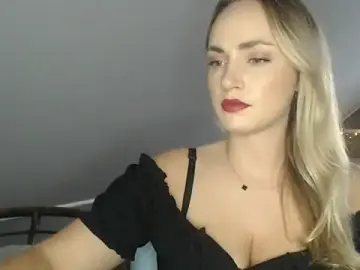 Stripchat Live Sex of ScarlettSensitive