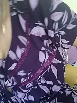 Stripchat Live Sex Cam of samitasharma