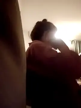 Stripchat Sex Cam of Hottie-Mom