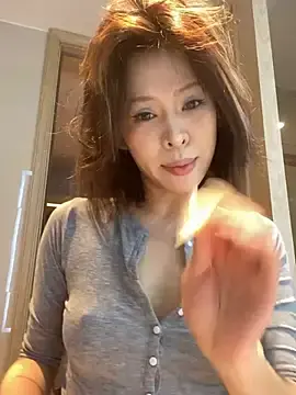 Stripchat Live Sex Cam of Sunflower-77