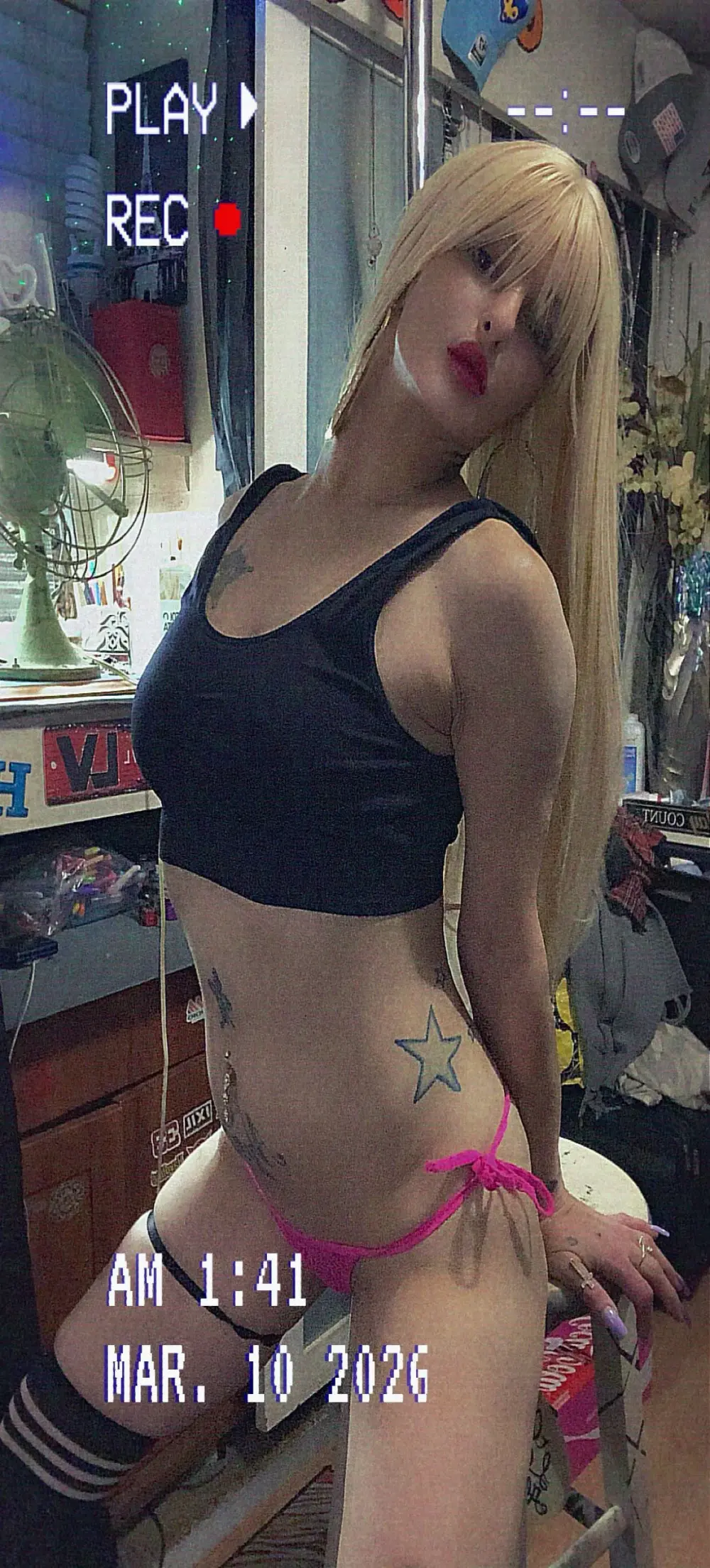 blondebarbiebae