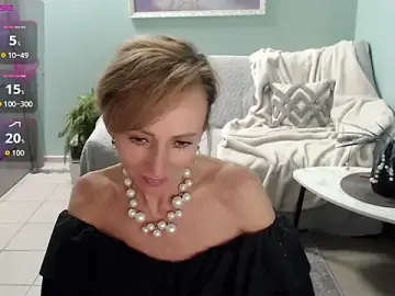 Stripchat Free Porn Cam of HornyMilf_777