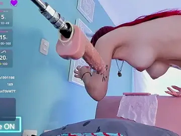 Stripchat Free Porn Cam of Luna_Raay