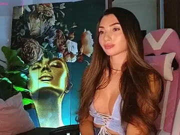 Stripchat Best Webcam of SweetReya_Love