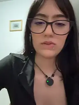 Stripchat Best Webcam of HinaSweet