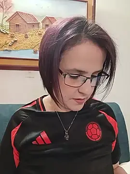 Stripchat Live Sex Cam of IsisBlake