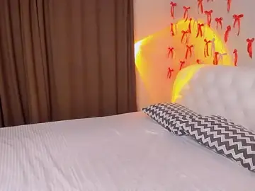 Stripchat Free Porn Cam of Milla_Aheo