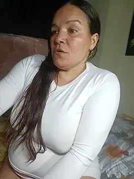 Stripchat Adult Webcam of Zuleyka_69