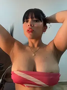 Stripchat Live Sex Cam of BrendaCrean