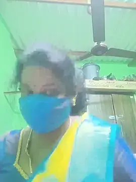 Stripchat Adult Webcam of Tamil_Aathira_sri