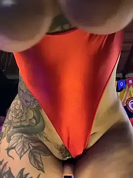Stripchat Live Sex of monroe_777
