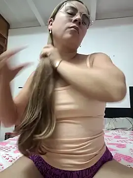 Stripchat Adult Video Chat of selena_gomez2