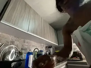 Stripchat Live Sex of Bustykeyla