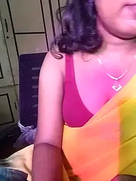 Stripchat Adult Webcam of Tamil_Kavitha