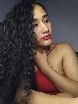 Stripchat Live Sex Cam of jaderossxx