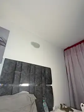 Stripchat Live Sex Cam of Natasharuso