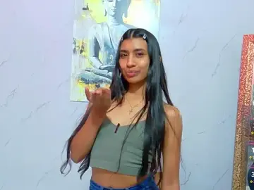 Stripchat Best live sex cam show of littlee_emilyy_
