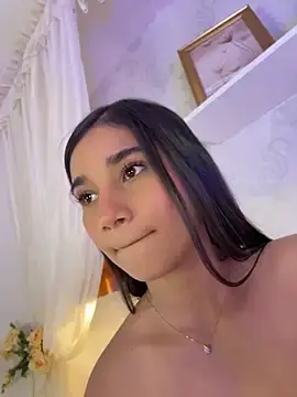 Stripchat Free Live Porn of AlessiaVallmont