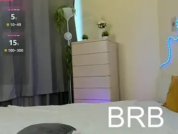 Stripchat Live Sex Cam of MidnightPoise
