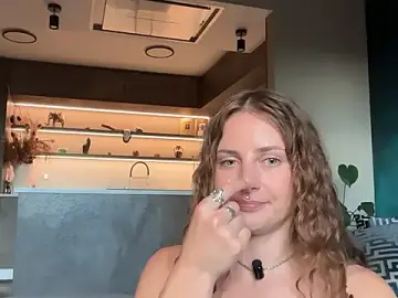 Stripchat Adult Webcam of miamiamuse