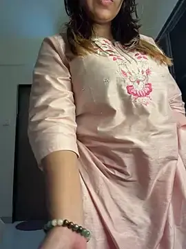 Stripchat Free Live Porn of Mashuqqa_Forever