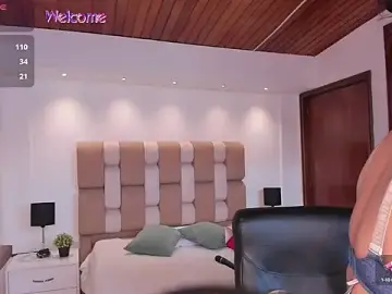 Stripchat Free Live Porn of victoria_mooree