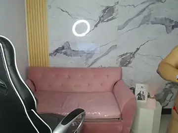 Stripchat Best live sex cam show of Alicia1_ch