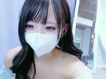 Stripchat Live Sex Cam of Yura_yura_ch