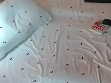 Stripchat Live Sex Cam of Q_T_pie