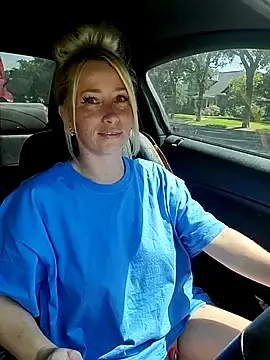 Stripchat Free Porn Cam of POPPY_XO