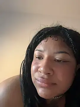 Stripchat Free Live Porn of SashaLiciosa_