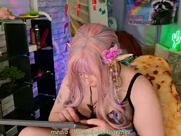 Stripchat Live Porn of Candy-yeah