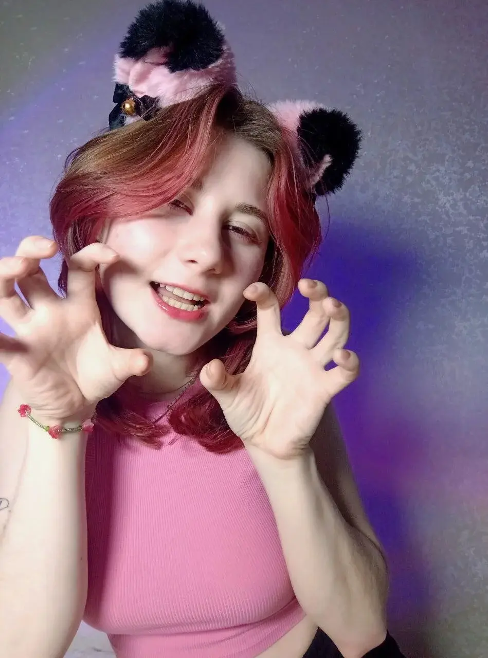 Cute_Cate404