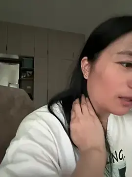 Stripchat Watch Live Sex Cams of buusoom