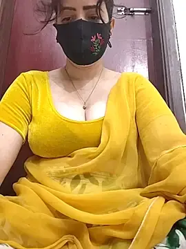 Stripchat Live Sex Cam of Saanvi-Sen