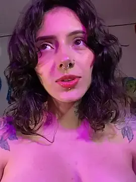 Stripchat Free Live Porn of LiliJones_