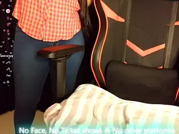 Stripchat Free Porn Cam of Anu__Reddy