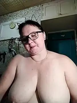 Stripchat Live Sex Cam of Holly-69