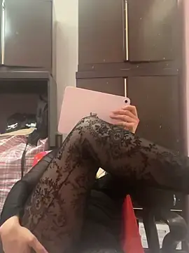Stripchat Watch Live Sex Cams of gattitta29