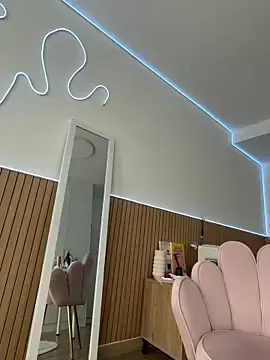 Stripchat Free Porn Cam of streetdoll
