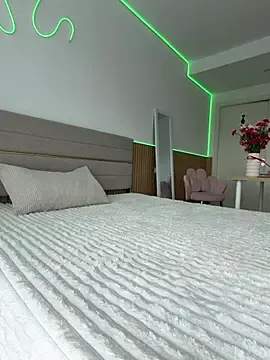 Stripchat Live Sex Cam of streetdoll