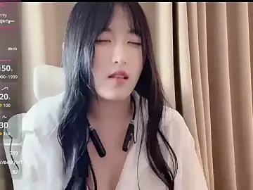 Stripchat Watch Live Sex Cams of chunchun_2026