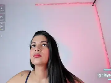 Stripchat Watch Live Sex Cams of Leyacopper_