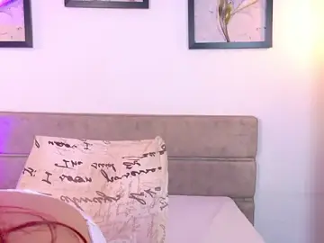 Stripchat Free Porn Cam of Carolinagarcia12345
